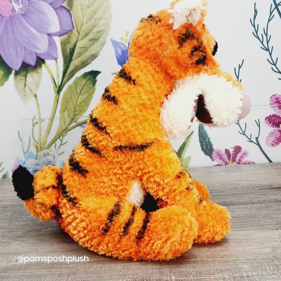 Tigger Winnie the Pooh Large 14“ Fluffy Authentic Disney Fuzzy Lavender Nose - Picture 2 of 5